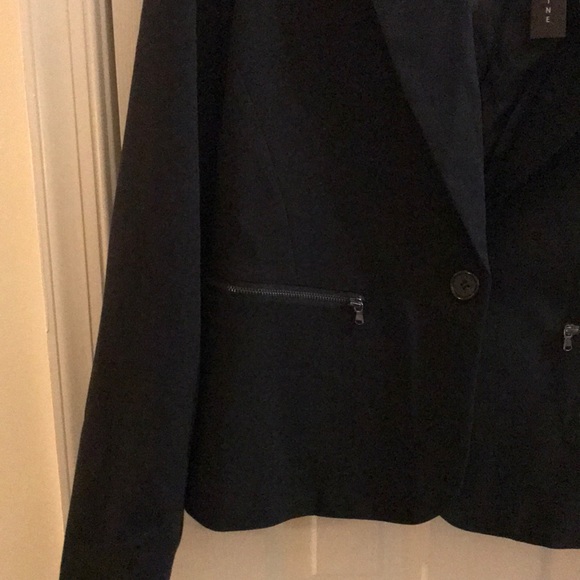 Blazer - Picture 2 of 3